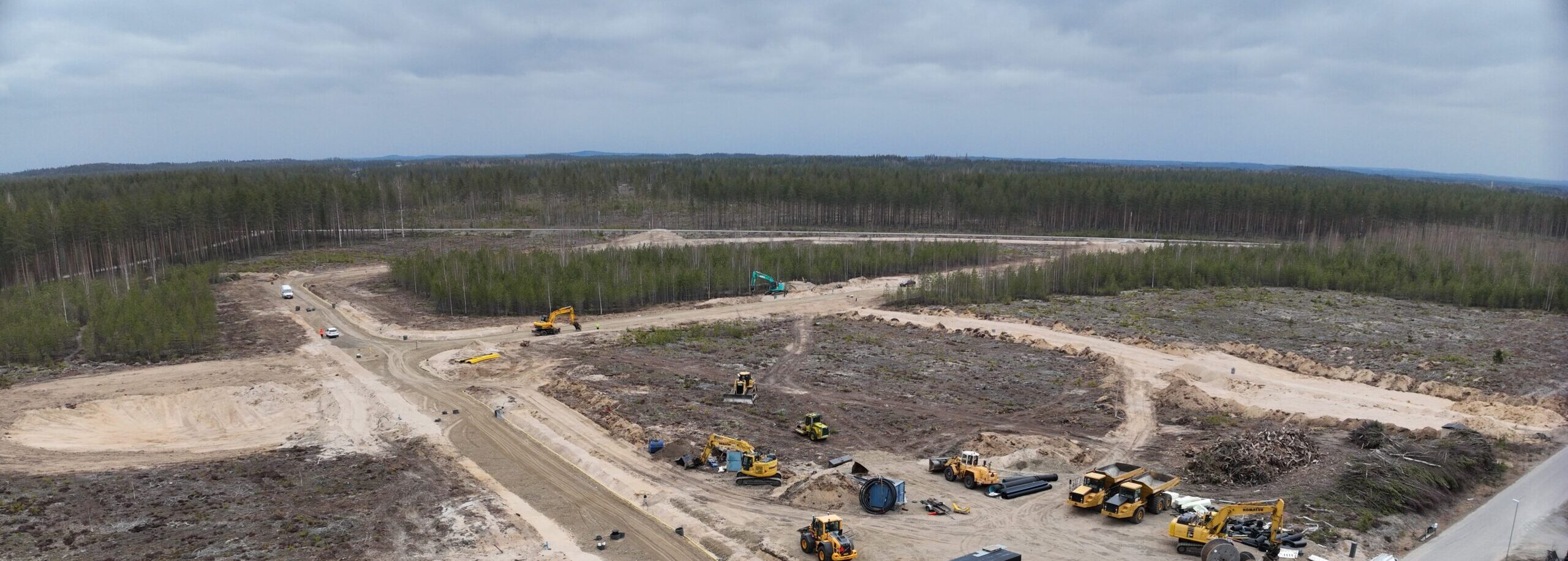 Liperin kunta neuvot­te­lee datakes­kuk­sen sijoit­tu­mi­sesta Välikan­kaan teolli­suusa­lu­eelle